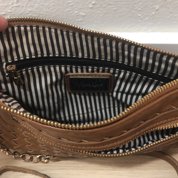 Miss Luxe crossbody bag - Picture 4 of 5